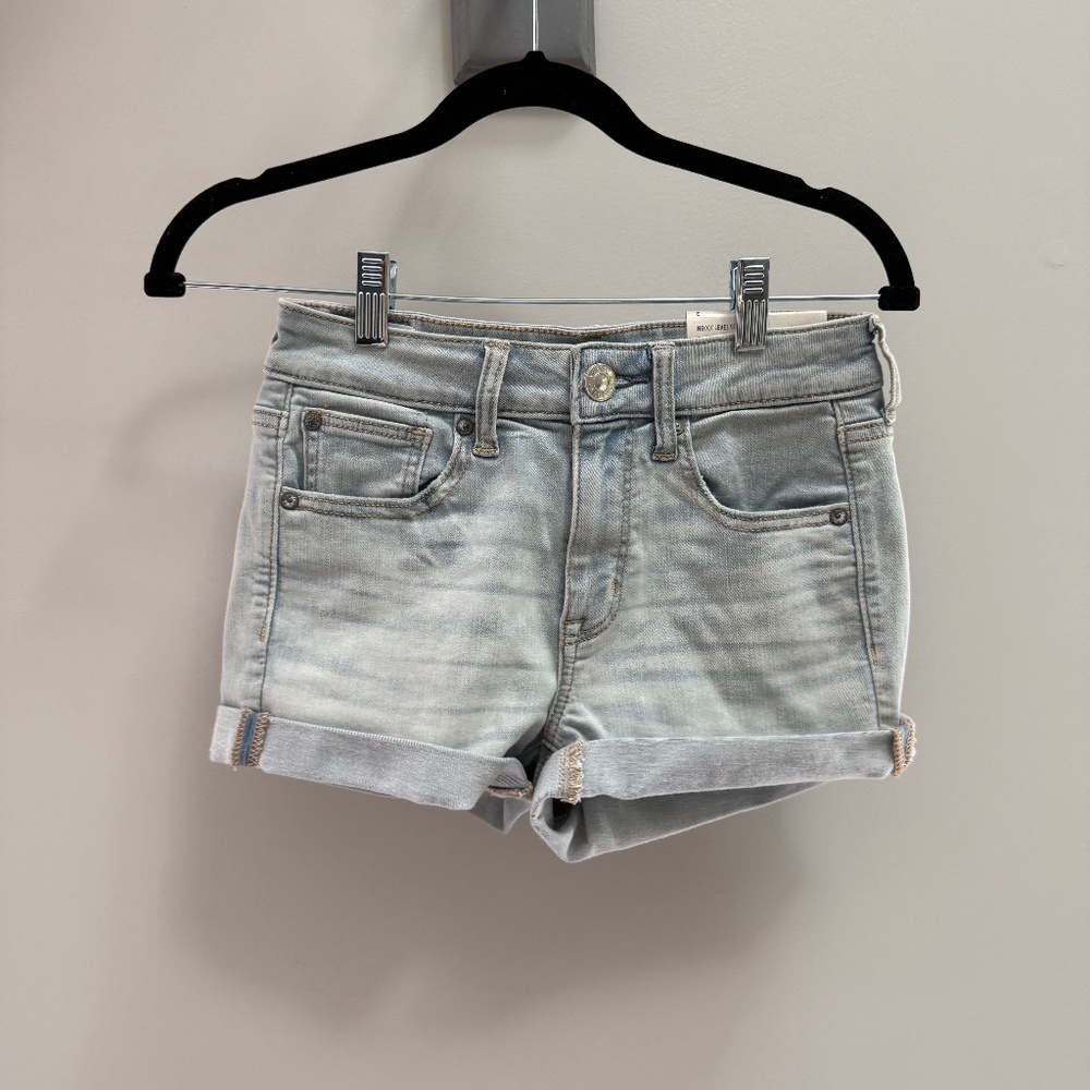 American Eagle Jean Shorts - Light Washed